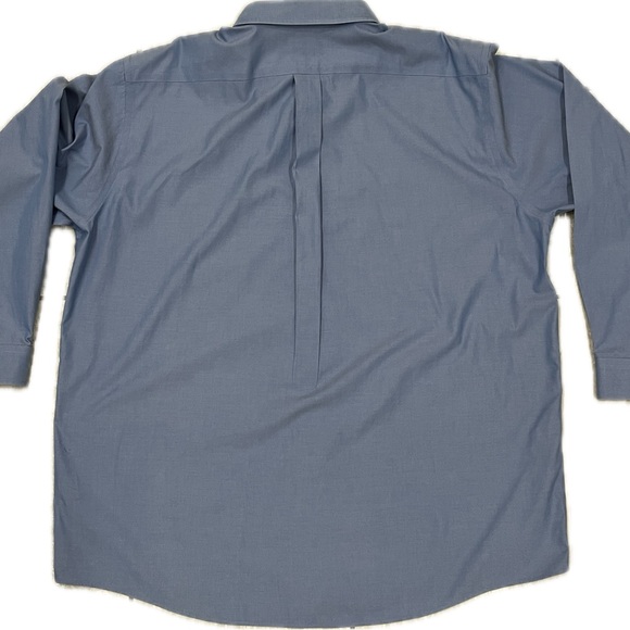 L.L. Bean Wrinkle Resistant Button Down Shirt Blue 18-35 Traditional Fit - Picture 2 of 9